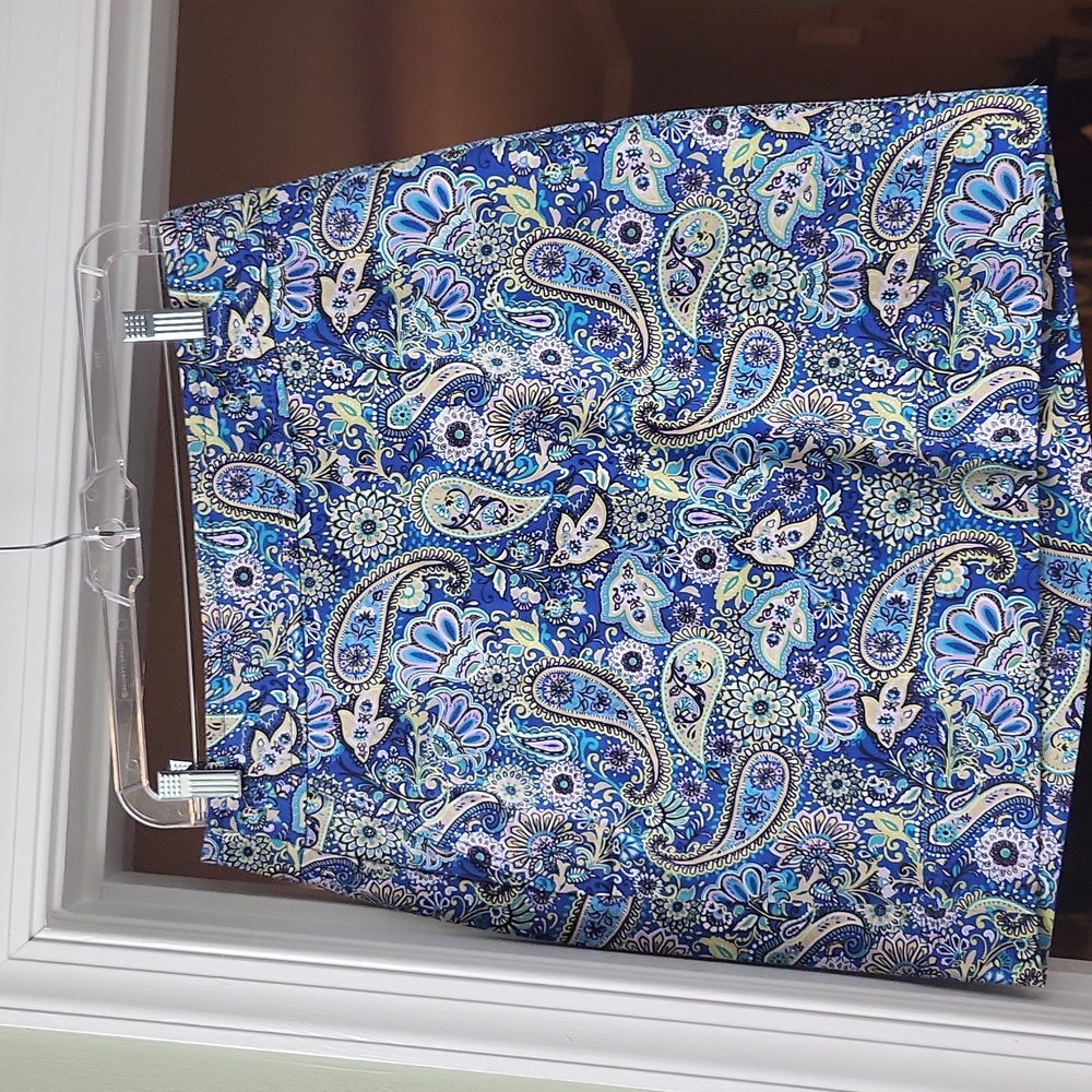 Woman's paisley skirt - perfect for work or play.